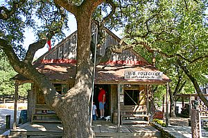 Luckenbach